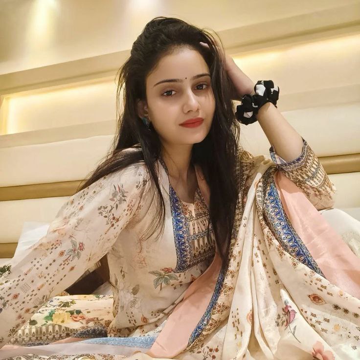 Nandini__ ❣️low price high__profile🥀college🥀 girls __and 🥀✔️house wife🥀✔️