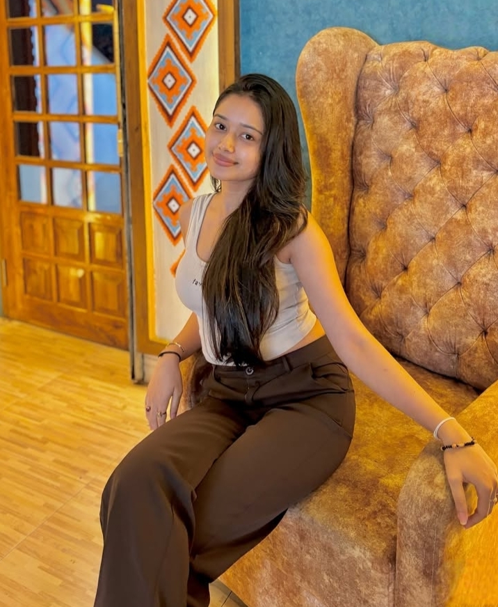 ESCORT MODEL SIKHA DELHI