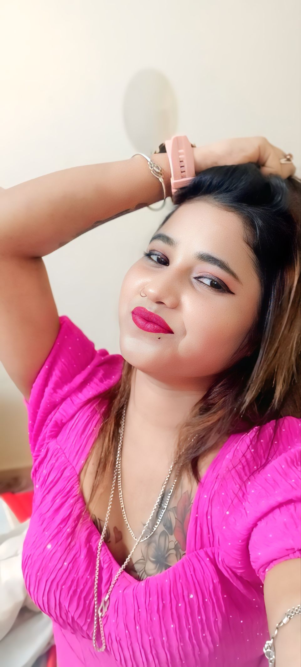 Low price girls service provide 70044/19275