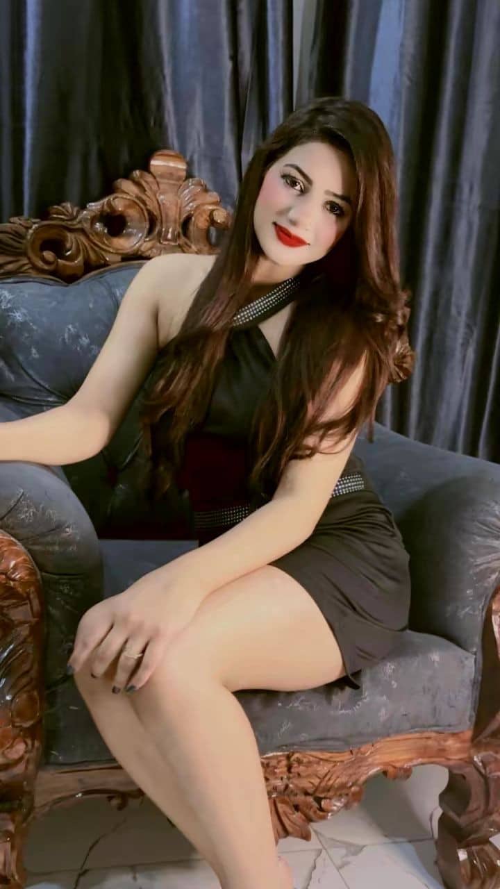101% safe Call girls in The Claridges Hotel, New Delhi | Justdial 8882462741