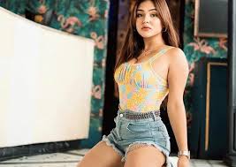 Call Girls In Dhaula Kuan —>(( 9~555 77__38=36))—>Delhi NCR