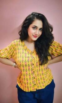Independent Airhostess Escort in Mumbai – Face-to-Face Meet with Gorgeous Indian Beauty